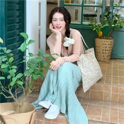 铁塔油花浪漫曲 海报